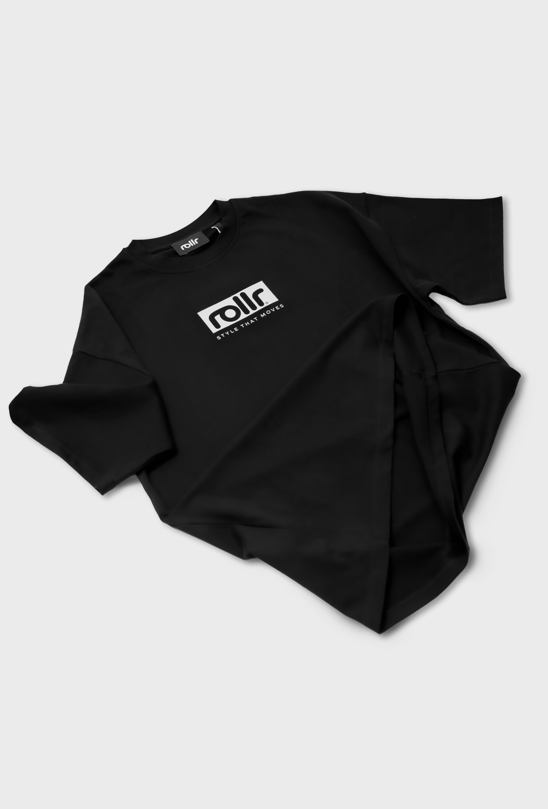 Oversized midnight black heavyweight tshirt in french terry organic cotton with rollr logo and style that moves tagline print