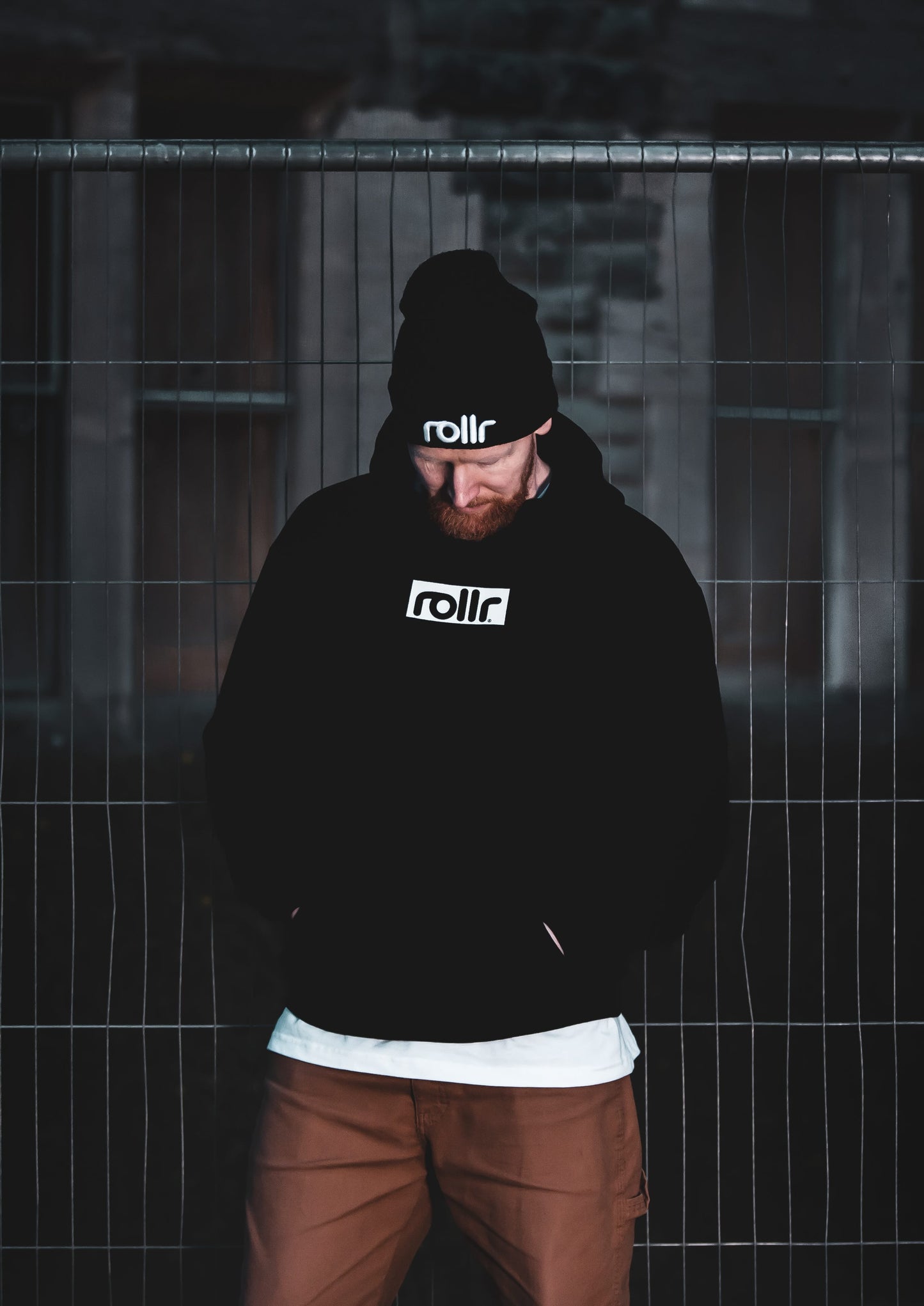 roler style that moves polar white tee midnight black hoodie and rollr beanie skater inline blades